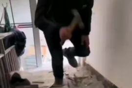 郏县为什么选择专业追讨公司来处理您的债务纠纷？